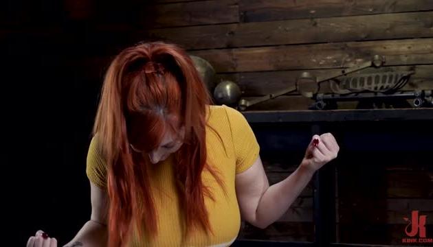 Lauren Phillips Suffers In Bondage