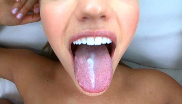 Mia Malkova POV, Beautiful Blonde Returns for Sex and Eats a HOT CUM Facial!