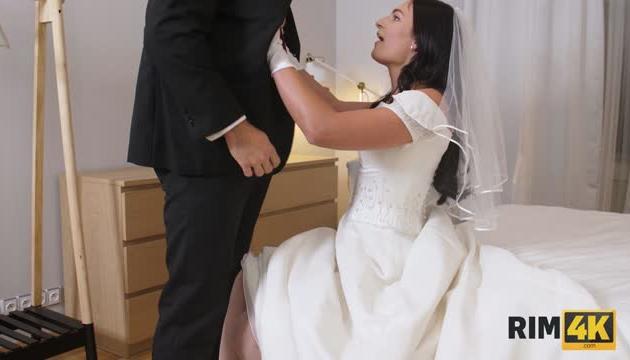 Sexual Surprise On His Wedding Day!