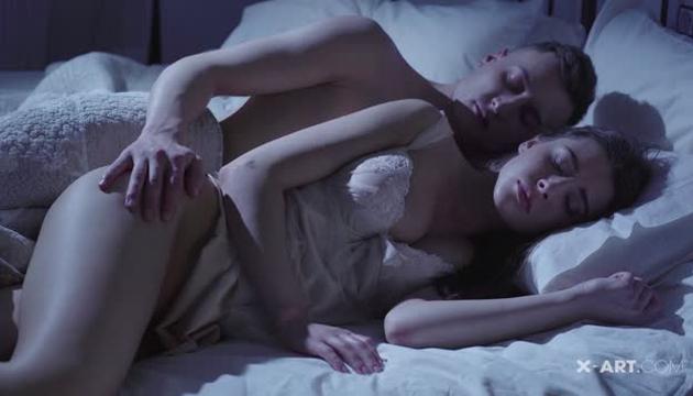 Sybil Moonlight Sex Games