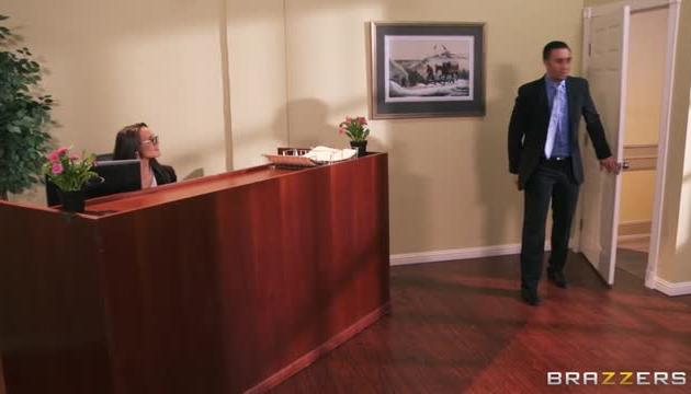 Slutty Secretary