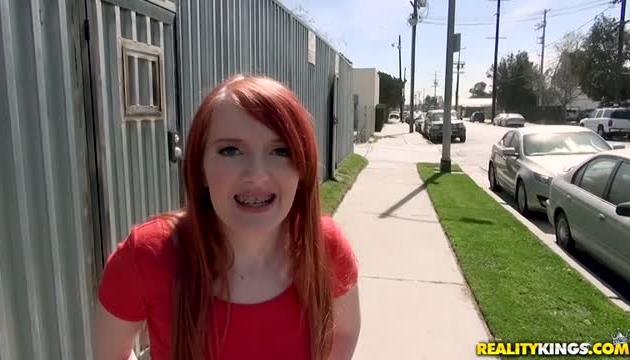 Braces Babe Blowjob
