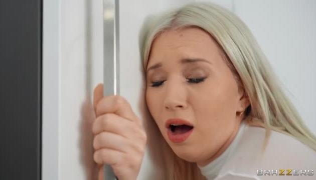 Put Down The Phone And Fuck Me!