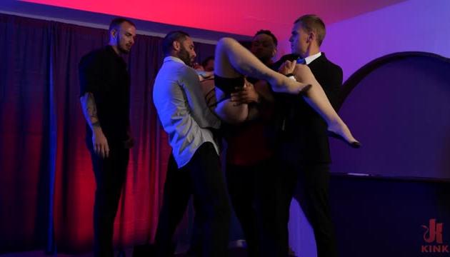 Live Tonight! Jupiter Jetson Fucked On Stage