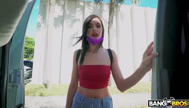 Baddie Fucks For Money