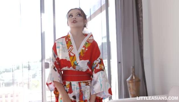 Memoirs Of A Gushing Geisha