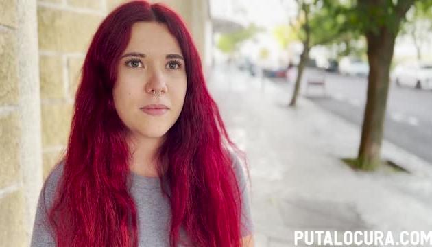 Pillada a la pelirroja