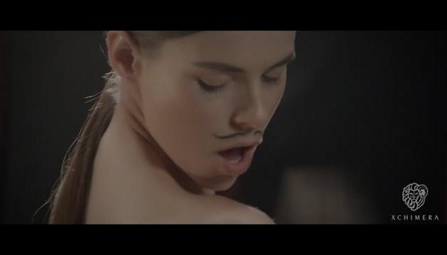 Glamorous Ukrainian babe Jessica X gets cum on ass in hot fetish fuck