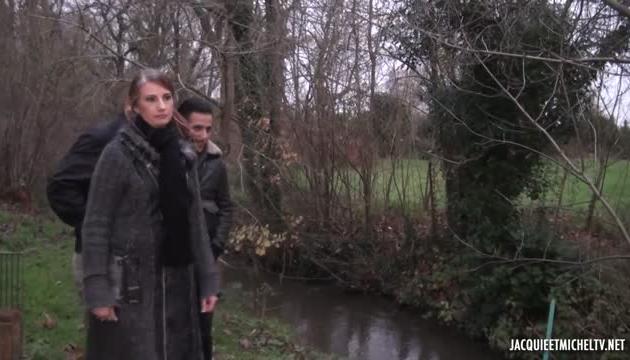 Christina, 38ans, deux lascars Ã  son chevet !