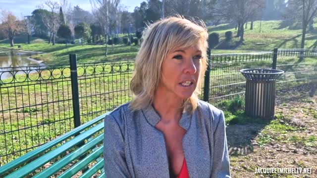 Emmy, 46, massage therapist!