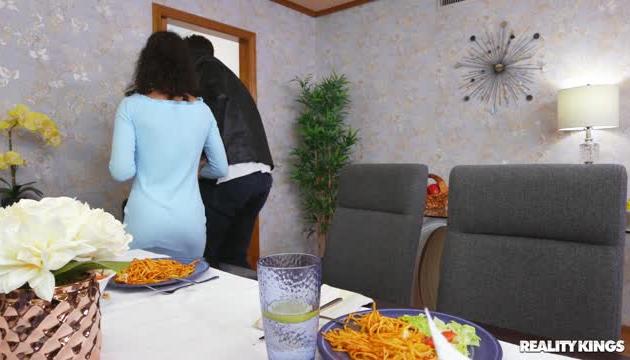 Guess Whos Cumming To Dinner